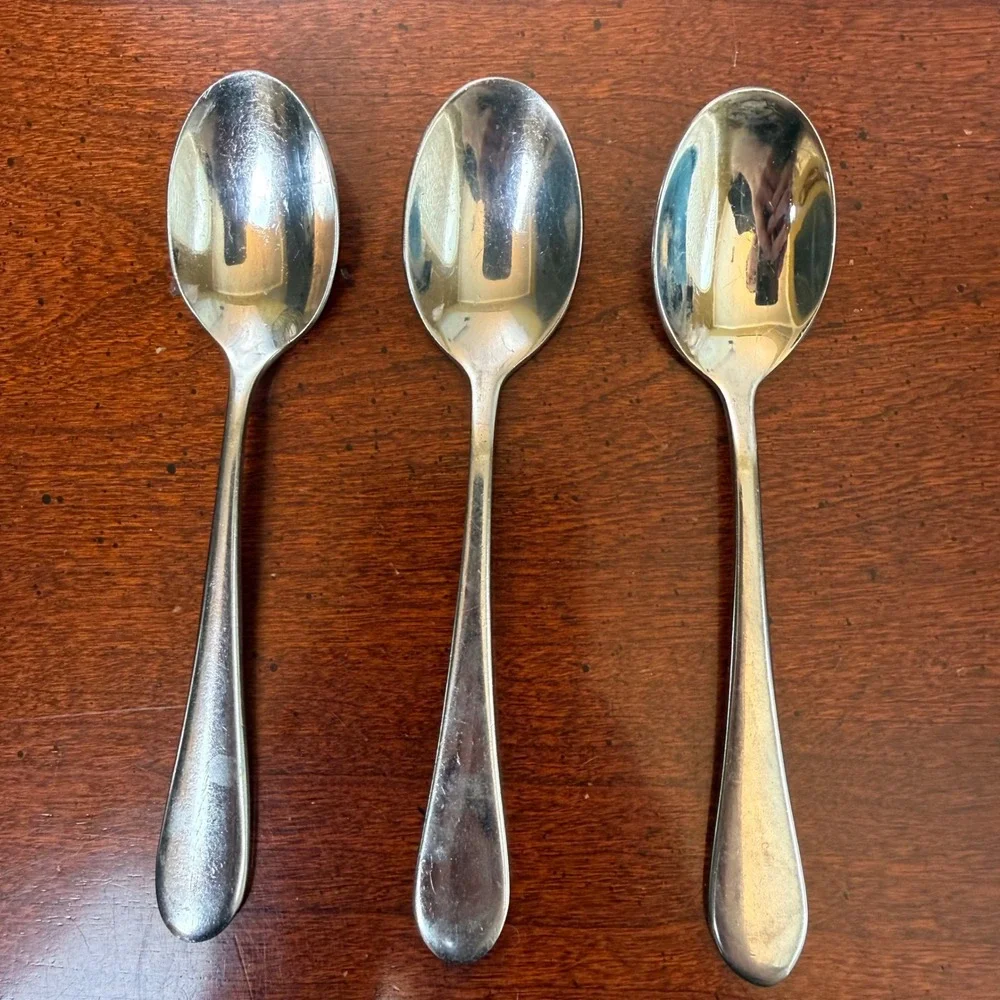 Oneida Lumos Stainless Steel Teaspoons Set of 3 Modern Minimalist 6 Inch